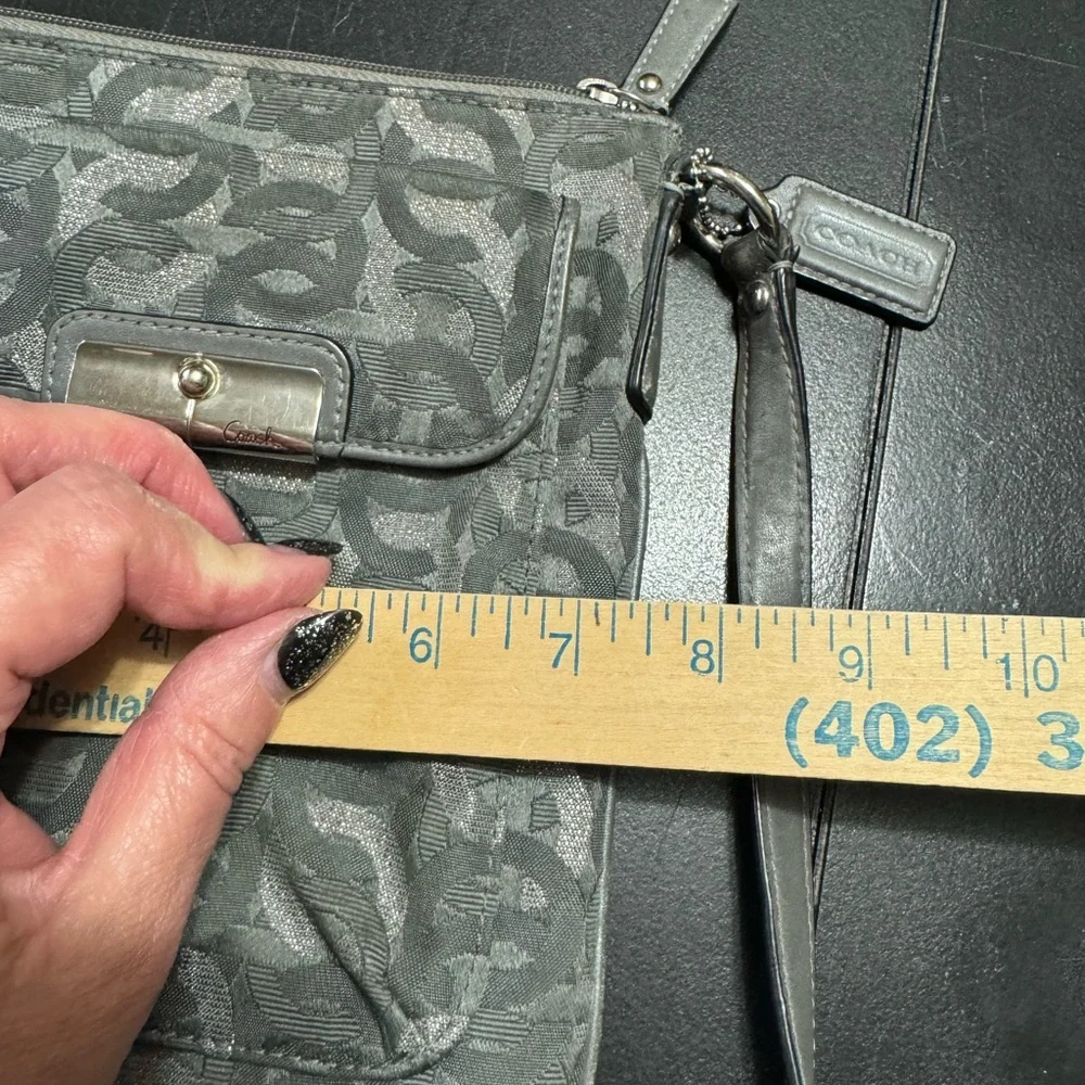 Coach Gray & Metalic Signature Small Trim Crossbody Purse w/ Adjustable Strap‎